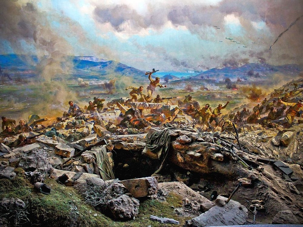 Штурм Сапун-горы под Севастополем 1944 год